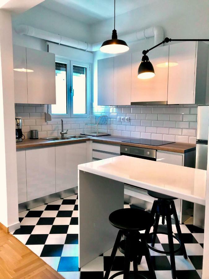 My Megaro Flat Apartment เอเธนส์ ภายนอก รูปภาพ